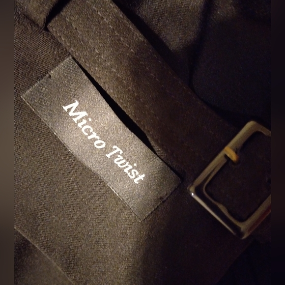 Coats - Picture 10 of 11